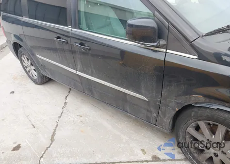 2013 Chrysler Town & Country Touring from USA, damaged, VIN 2C4RC1BG4DR631599